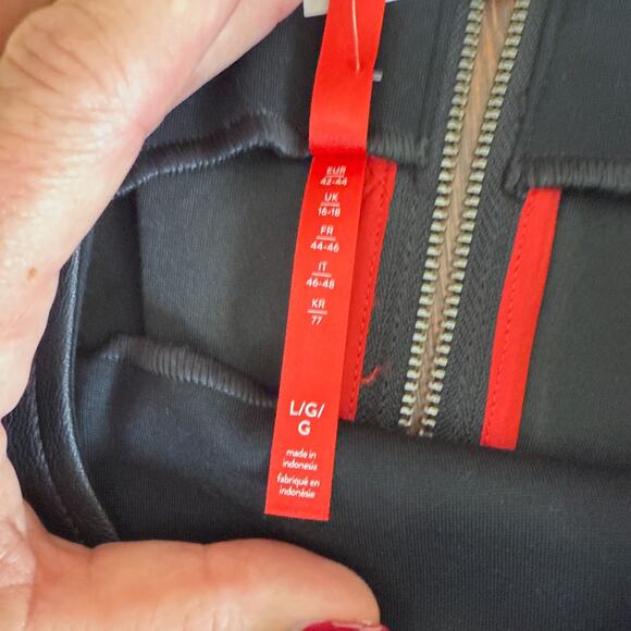 NEW NWT Spanx Large Faux Leather Fitted Sheath Dress Sleeveless Black Party Work - Picture 10 of 10